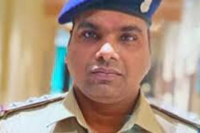गोबरा नवापारा TI दीपेश जायसवाल सस्पेंड, अवैध शराब मामले में कार्रवाई