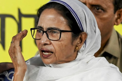 दीदी की डूबती नैया के सहारे बने दो सांसद! TMC में मचे घमासान के बीच बड़ा संदेश