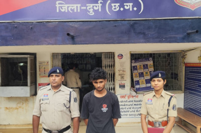 दुकान का ताला तोड़कर नगदी चोरी करने वाला आरोपी गिरफ्तार, जामुल पुलिस ने 99,500 रुपये बरामद किए....