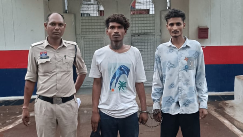 दुर्ग पुलिस की त्वरित कार्रवाई: धारदार हथियार के साथ दो युवक दबोचे गए