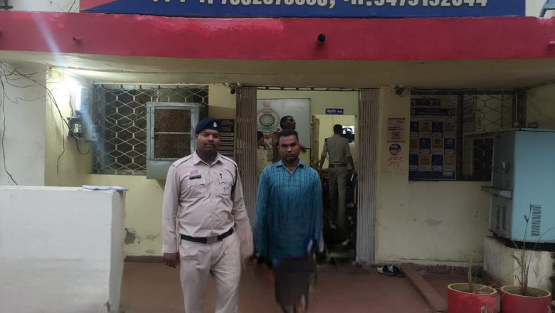 दुर्ग में अवैध शराब पर पुलिस का एक्शन, 30 पौवा देशी शराब के साथ आरोपी गिरफ्तार