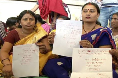 संविलियन की मांग पर अतिथि शिक्षकों का अनोखा प्रदर्शन: खून से लिखा पत्र, मांगी इच्छा मृत्यु