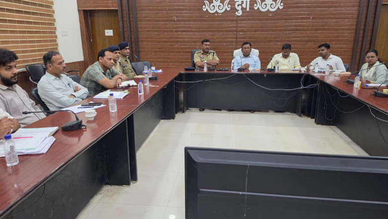 दुर्ग: इंदिरा मार्केट की ट्रैफिक और पार्किंग व्यवस्था होगी दुरुस्त, प्रशासन-पुलिस ने बनाई संयुक्त कार्ययोजना
