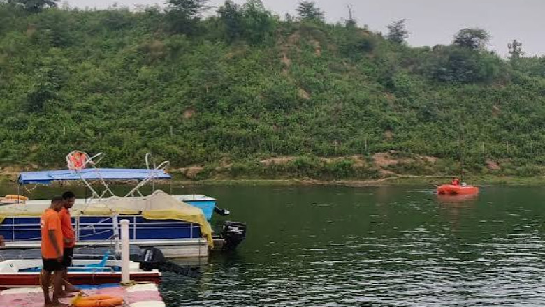 सूरजपुर में आपदा से निपटने की तैयारी तेज: केनापारा पोखरी में हाई-टेक मॉक ड्रिल