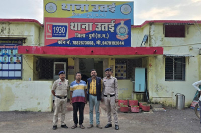 12 लाख की ठगी: पुलिस आरक्षक की नौकरी लगाने का झांसा देने वाले दो आरोपी गिरफ्तार