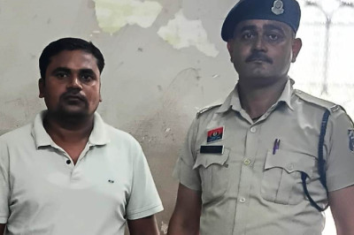 दुर्ग में सरकारी नौकरी लगाने के नाम पर 14 लाख की ठगी: पति को चालक और भाई को आरक्षक बनाने का दिया झांसा, आरोपी गिरफ्तार...
