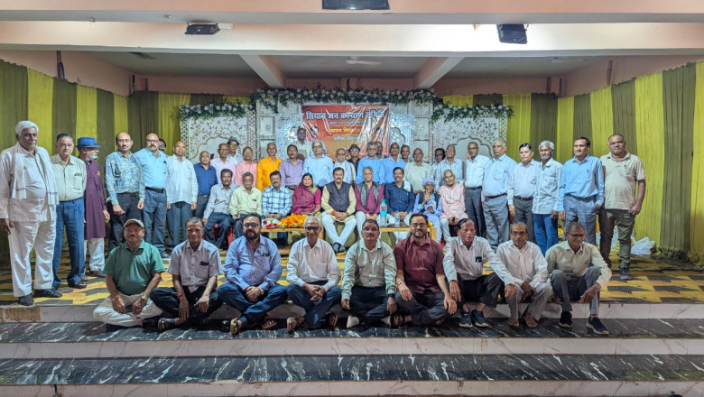 सियान जन कल्याण समिति का स्थापना दिवस समारोह, सांसद विजय बघेल बोले- वरिष्ठजनों का अनुभव समाज के लिए अमूल्य