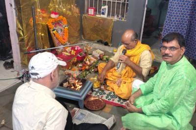 सूरज ऑटोमोबाइल्स टंकी मरोदा में श्रद्धा और उत्साह से मनाई गई भगवान विश्वकर्मा पूजा