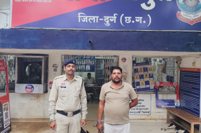 जामुल में पेट्रोल पंप पर गुंडागर्दी: ट्रक साइड लगाने को लेकर विवाद, हेल्पर ने की मारपीट, चालक ने सिर पर मारा हथियार...