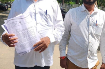 डोंगरगांव -अपनी ही सरकार की साख पर उठे सवाल: डोंगरगांव सड़क भ्रष्टाचार पर भाजपाइयों का विरोध या लिफाफे की सियासत?