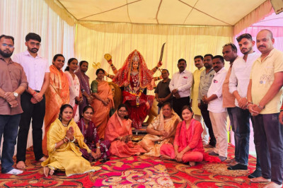 दुर्ग नगर निगम में शारदीय नवरात्र महोत्सव का शुभारंभ, महापौर अलका बाघमार ने प्रज्वलित की अखंड ज्योति