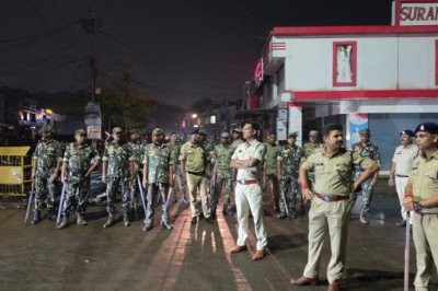 नवरात्रि पर दुर्ग पुलिस अलर्ट, 361 जवान तैनात: गरबा, चुनरी यात्रा और दुर्गा पंडालों की सुरक्षा के लिए 24 घंटे निगरानी...