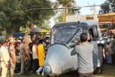 बस्तर दशहरा मेले में अमित शाह के हेलीकॉप्टर की झांकी बनी आकर्षण, देखने उमड़ी भीड़