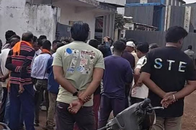 हाईटेंशन तार की चपेट में आने से मजदूर की मौत:भिलाई की पीआईईसी प्रोजेक्ट कंपनी में लोडिंग के दौरान हुआ हादसा, सेफ्टी किट भी नहीं था